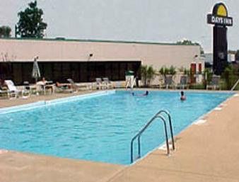 Days Inn Lansing South エクステリア 写真